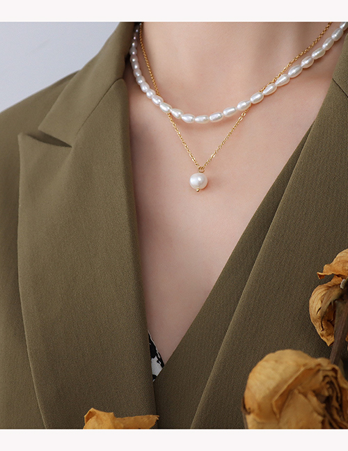 Collar Doble De Perlas De Acero Con Baño De Oro Y Titanio