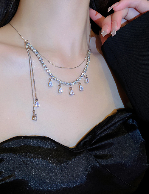 Collar De Metal Con Flecos Y Diamantes