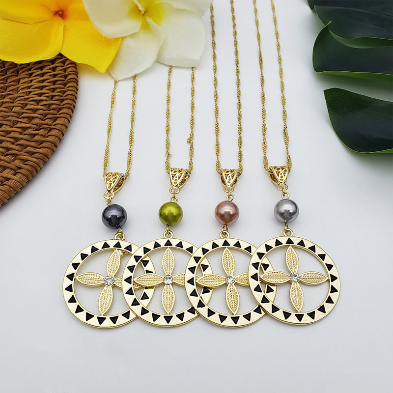 Conjunto De Collar De Aretes De Perlas Con Flores Cruzadas Geométricas De Aleación