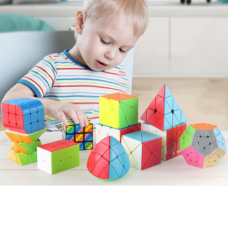 Cubo De Rubik Infantil Geométrico De Plástico.