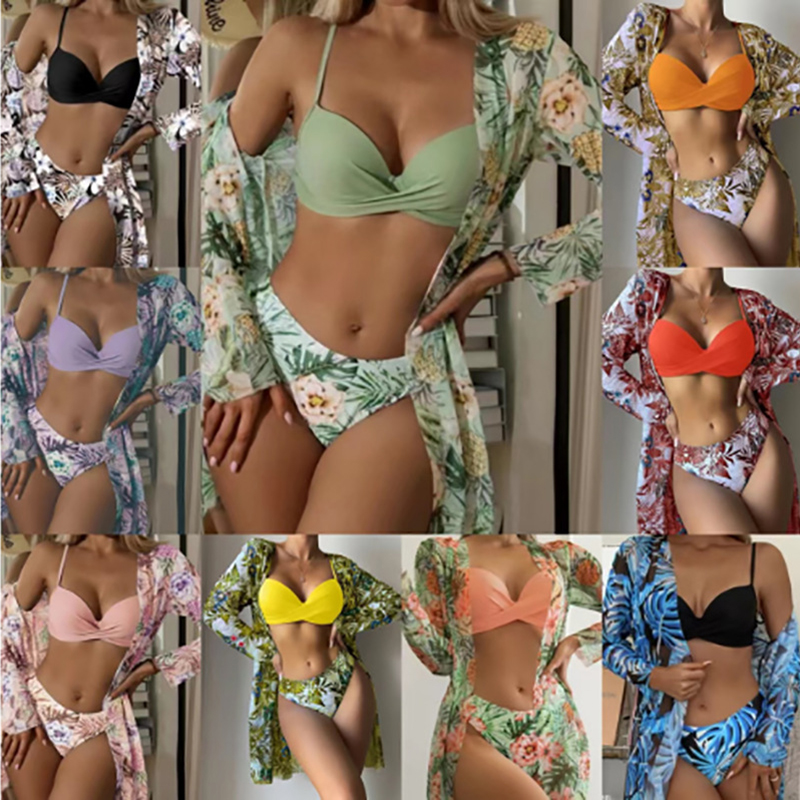 Conjunto De Bikini De Tres Piezas Con Traje De Baño Dividido Y Estampado Floral De Nailon