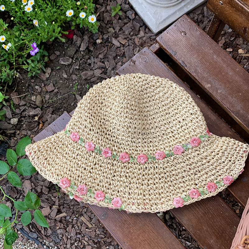 Sombrero De Paja De Ala Grande Con Cinta De Flores