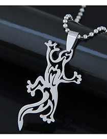 Trendy Silver Color Gecko Shape Pendant Decorated Necklace