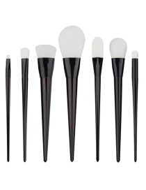 Fashion Black+white Sector Shape Decorated Simple Makeup Brush (7 Pcs)