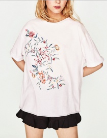 Fashion White Flower Shape Decorated T-shirt