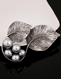 Elegant Gray Leaf Shape Decorated Brooch