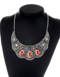 Retro Silver Color Hollow Out Decorated Necklace