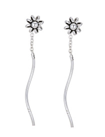 Lovely Silver Color Flower Shape Decorated Earrings