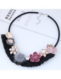 Fashion Pink+black+gray Flower Shape Decorated Necklace