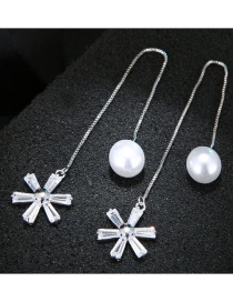 Elegant Silver Color Snowflake Shape Decorated Earrings
