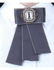 Fashion Black Diamond Decorated Brooch