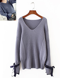 Retro Gray Bowknot Shape Decorated Sweater