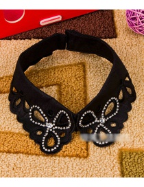 Elegant Black Hollow Out Decorated Fake Collar