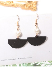 Fashion Black Sector Shape Decorated Pearl Earrings