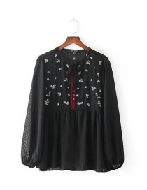 Fashion Black Embroidery Flower Shape Decorated Blouse