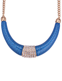 Vintage Dark Blue Crescent Moon Shape Design Necklace