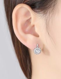 Fashion Silver Color Flower Shape Design Simple Earrings