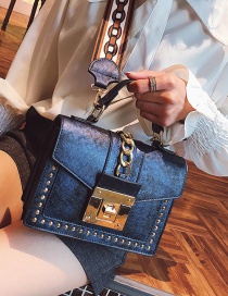 Fashion Blue Rivet Decorated Shoulder Bag