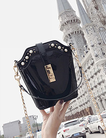 Fashion Black Lock Shape Decorated Shoulder Bag
