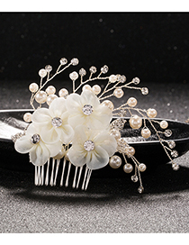 Elegant White Flowers&pearls Decorated Hair Comb