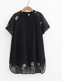 Fashion Black Embroidery Flower Decorated Shirt