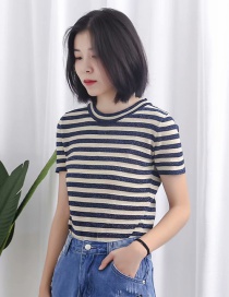 Fashion Black+white Stripe Pattern Design Knitted Shirt