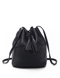 Fashion Black Tassel Decorated Pure Color Shoulder Bag