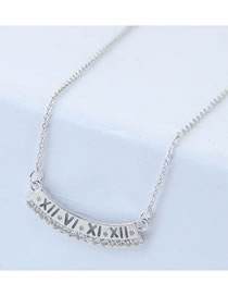 Elegant Silver Color Irregular Shape Pendant Decorated Necklace