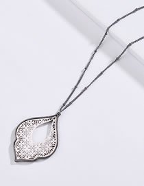 Fashion Black Flower Shape Decorated Hollow Out Necklace