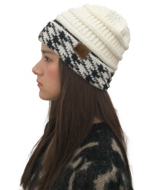 Fashion White Curling Shape Design Knitted Hat
