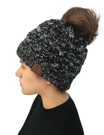 Fashion Black Label Decorated Pure Color Knitted Hat