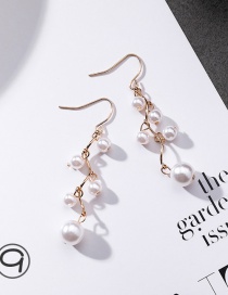Fashion White Pearl Decorated Earrings