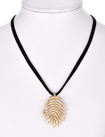 Fashion Gold Color Leaf Shape Decorated Necklace
