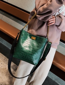 Fashion Green Chains Decorated Pure Color Shoulder Bag
