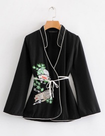 Fashion Black Embroidery Flower Pattern Decorated Blouse