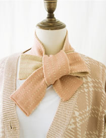 Fashion Pink Stripe Pattern Decorated Knitted Scarf