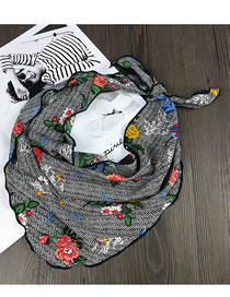 Lovely Black+white Flowers Pattern Decorated Scarf