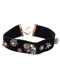 Fashion Black Flower Insect Pearl Choker