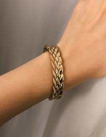 Fashion Gold Alloy Relief Weaving Bracelet