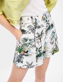 Fashion White Plant Printed Shorts