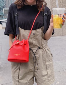 Fashion Red Sling One Shoulder Messenger Bag