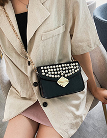 Fashion Black Pearl-locked Shoulder-slung Crossbody Bag