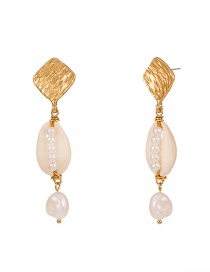 Fashion Gold Natural Shell Freshwater Pearl Earrings