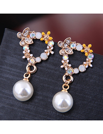 Fashion Yellow Love Flower Pearl Stud Earrings