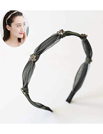 Fashion Green Knotted Flower Hoop With Diamonds