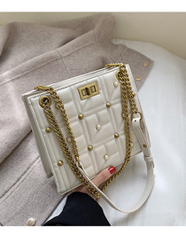 Fashion White Rhombic Rivet Pearl Portable Messenger Bag
