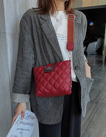 Fashion Red Lingge Embroidery Line Shoulder Messenger Bag