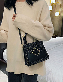 Fashion Black Wool Plaid Stitching Portable Slung Shoulder Bag