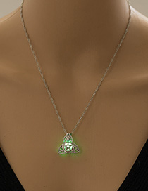 Fashion Yellow Green Gypsophila Night Light Necklace