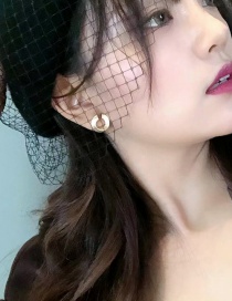 Fashion Golden C Shape Geometric Irregular Earrings